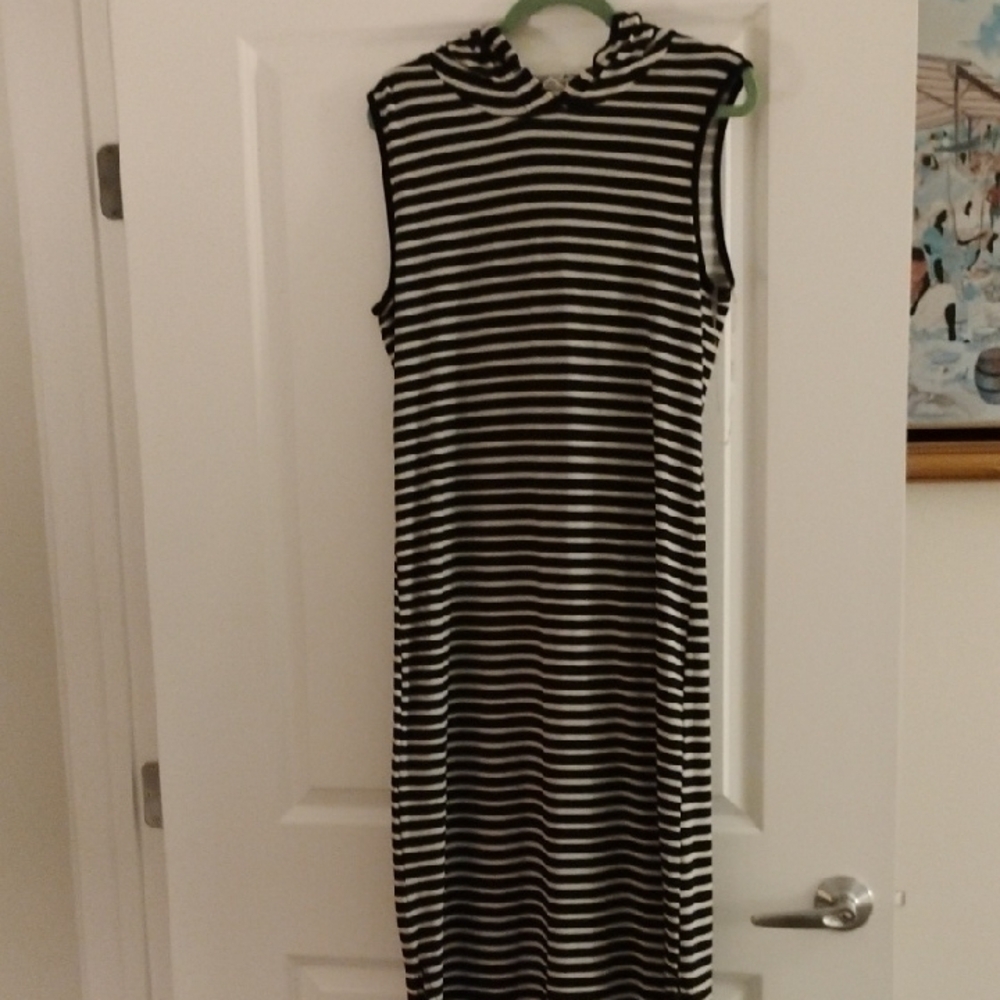 Beach Riot Black and Cream Sleeveless Sheath Maxi Dress